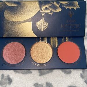 NEW ZOEVA Premiere Blush Palette.